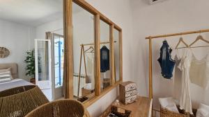 SUNSET VILLA MILOS pera triovasalos