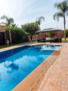 Villa MsHolidays 3 Palmiers privatisée piscine Marrakech - Douar Caïd Layadi