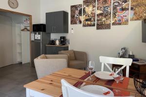 Maisons de vacances Gites ecolabellises du Domaine de Ludeye - au calme dans le Medoc : photos des chambres