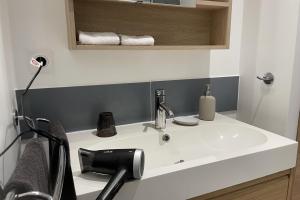 Maisons de vacances Gites ecolabellises du Domaine de Ludeye - au calme dans le Medoc : photos des chambres