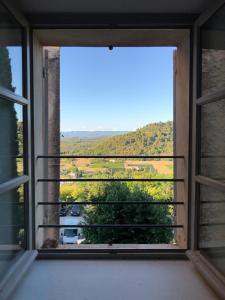 Le charme au centre du village