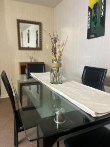 Spacious dpto 8 minfrom the coast