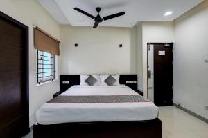 Townhouse Majestic Inn