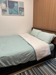 1BR Ayala Makati Apartment at Lush Residences