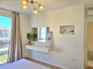 Sunny Beach Apartments - 295