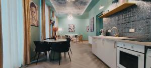 Appartements design - Uniques - Centre : photos des chambres