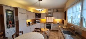 Maisons d'hotes Le Luquentia, demeure de charme, piscine, grand jardin, spa, billard : photos des chambres