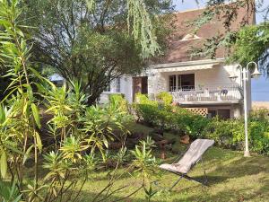 Lé Luquentia, demeure de charme, piscine, billard, grand jardin