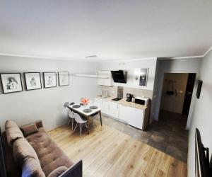 TK Apartments Dąbrowskiego