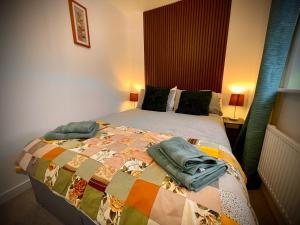 Florence Coach-House-Parking-WIFI King bedroom & double bedroom