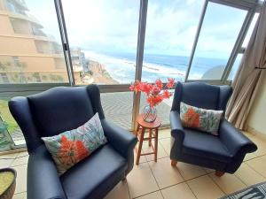 Ocean Tides - 2 Adults & 4 Kids ONLY