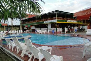 bahia del sol - ladrilleros