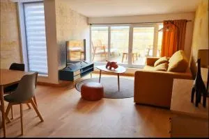 6- Hypercentre, 4pers, Climatisation ,Terrasse, Netflix - ليبورن