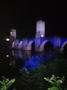 Appart 3 pieces cosy avec parking proche centre ville