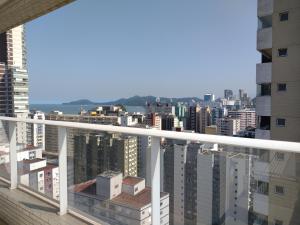 Espaço inteiro vista 360 a 50 metros da praia