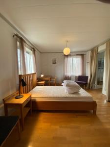 House in the country near lake in Dalarna