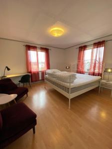 House in the country near lake in Dalarna