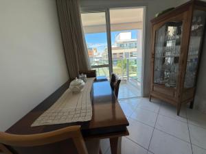 Apto Confortável - 150 metros da Linda Praia Novo Campeche