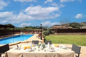 Idyllic Villa Near Pollensa by Renthousing