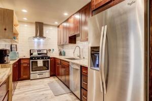 Miztec Mountain - Ping pong & basketball hoop game - 4hvězdičkové hotely ve městě South Lake Tahoe