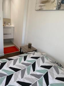 Superbe Chambre ParentaleDouche Privée et WC Privés, Wifi, Cuisine Intégrée