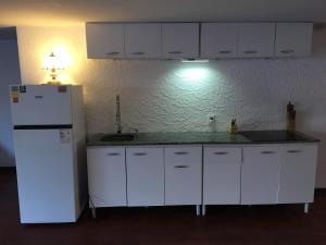 Drive In house Best location Carrasco 4 beds Beach