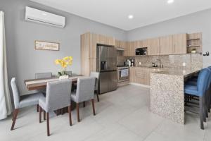 Casa Bella Pool Vacation Home