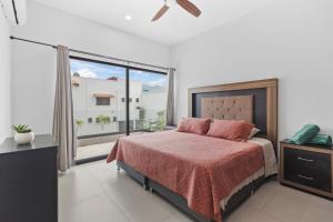 Casa Bella Pool Vacation Home