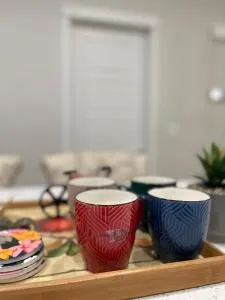 3 bedroom luxury house near Calgary international airport NW!!! - YYC