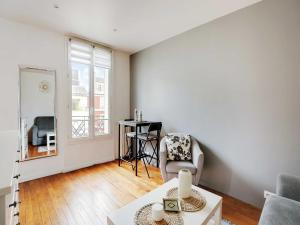 Fully equipped modern studio -2P- Levallois-Perret