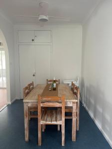 Mollymook- Walk to Beach, Surf, Golf Course & Club