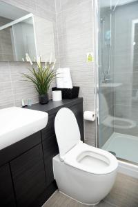 Luxury 2 Bedroom and bathroom in Central Manchester With Balcony