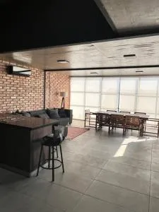 Casa con Alberca privada en Cuernavaca - Ahuatepec