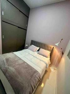 Minimalist House In Chitre