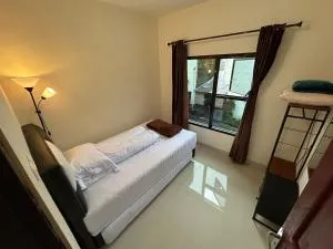 Griya Gayeng Family Homestay BDI 1 - Вонособо