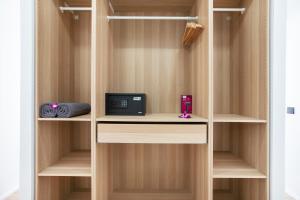 Mango Hill Residence