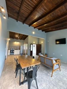 EL PEDREGAL cabaña rural de 1 domitorio hasta 4 personas