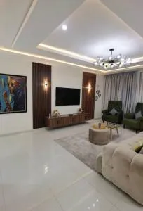 Luxe Haven Apartments - Obalende