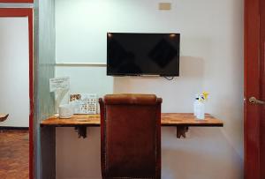 Hotel Elinas and Restaurant