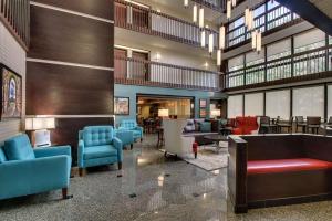 Heritage Inn & Suites The Woodlands, Trademark by Wyndham