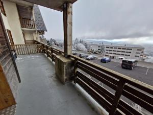 Appartements Appartement spacieux avec terrasse et garage, acces piscine - FR-1-814-88 : photos des chambres