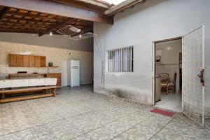 Casa em Caragua com piscina ar condicionado e estacionamento