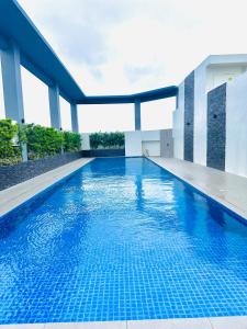 Working Studio in Front of Ateneo de Manila