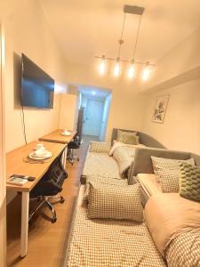 Working Studio in Front of Ateneo de Manila