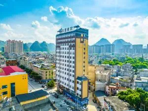 Wansheng Hotel - 靖西