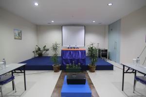 Dmerlion Hotel Batam