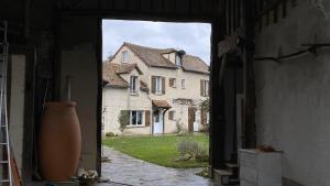 Gîte Familial - 4 Chambres - proche du Zoo de Thoiry