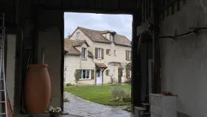 Gîte Familial - 4 Chambres - proche du Zoo de Thoiry
