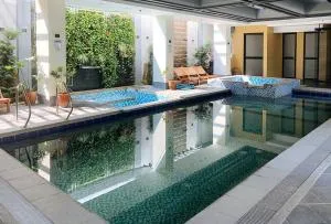 RedDoorz @ Occazia Hotel Pampanga - Bacolor