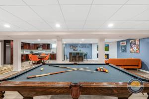 New Lake Como Retreat with Bar and Pool Table